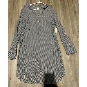 NWT Womens Medium striped shirt dress